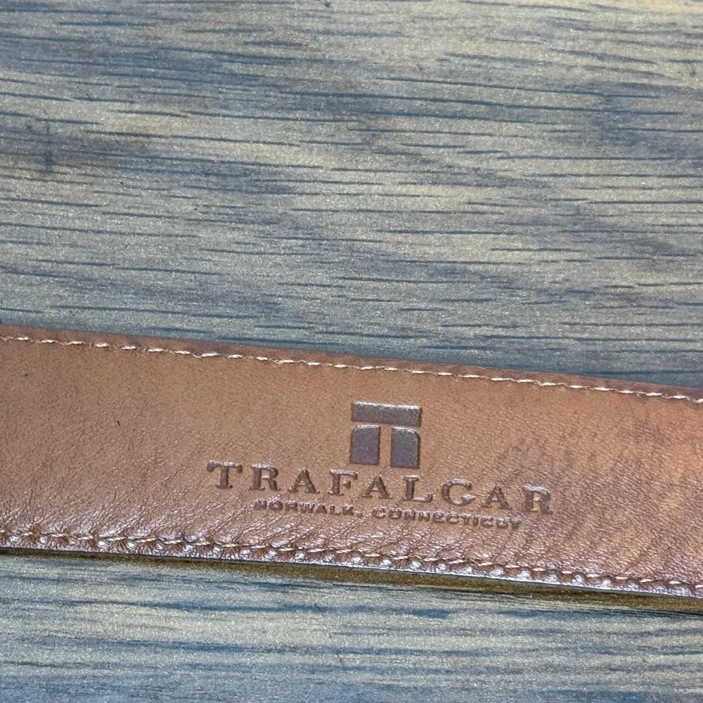 Trafalgar Belt Mens Brown Brandon Leather Silver Buckle Made in Italy Sz 44